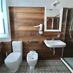 Protodomus برونتي