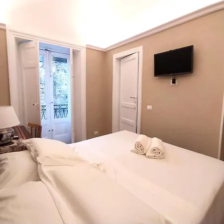 Protodomus 3* Bronte